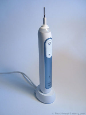 braun-oral-b-genius-type-3765-toothbrush-on-charger