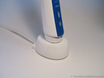 braun-oral-b-type-3766-3767-how-to-open-toothbrush