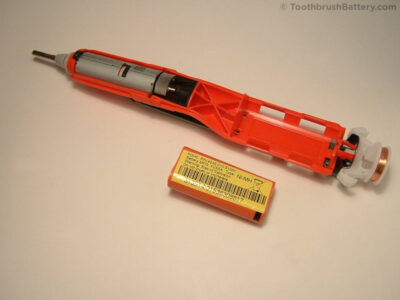 Remove-Battery-3-Philips-Sonicare-EssentialClean-toothbrush-HX6220-HX6250-Yuasa