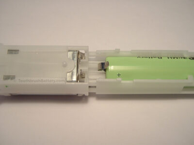 Braun-Oral-B-Vitality-Type-3708-3710-toothbrush-install-replacement-battery-2